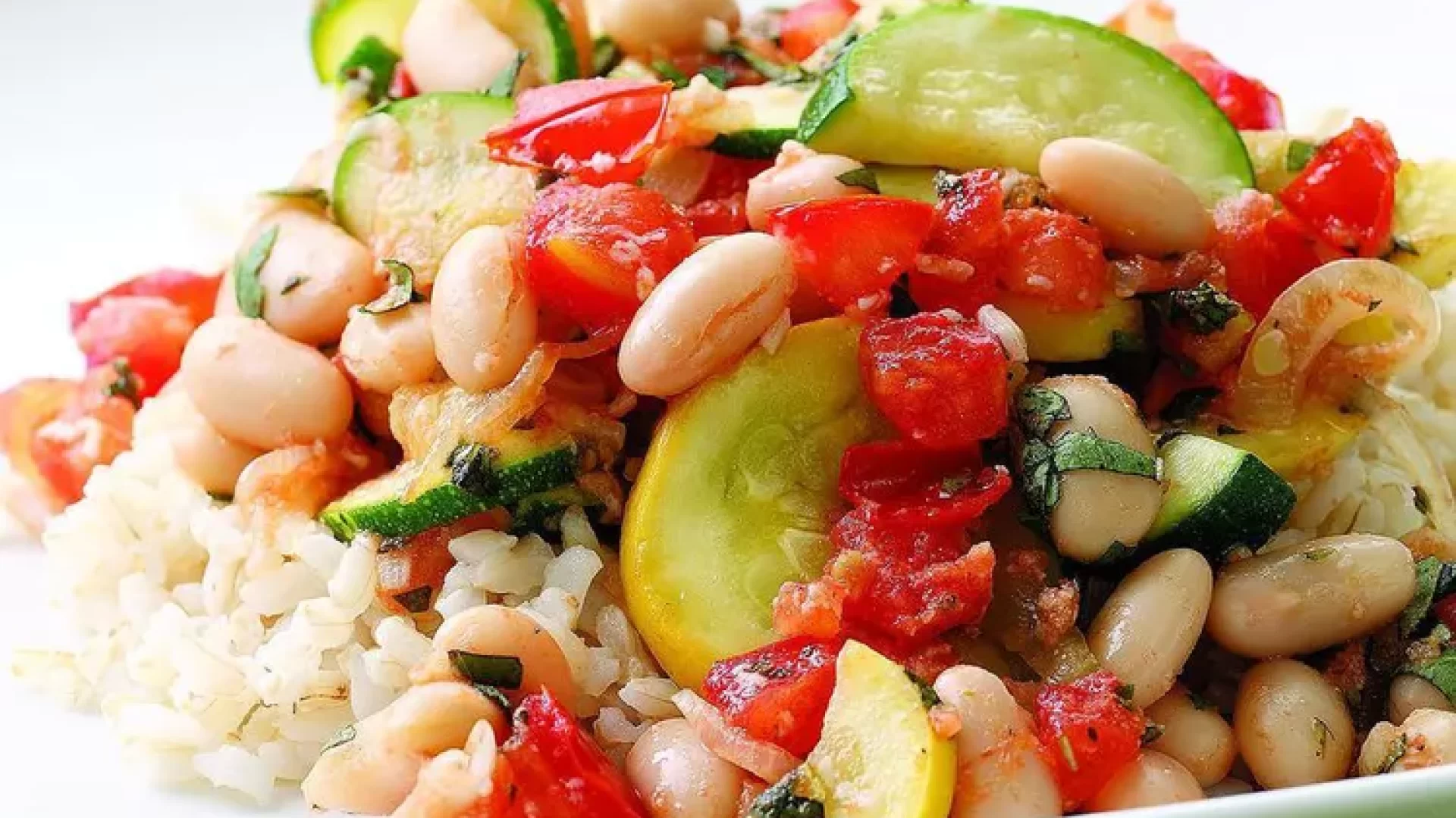 Summer Squash and White Beans Saute