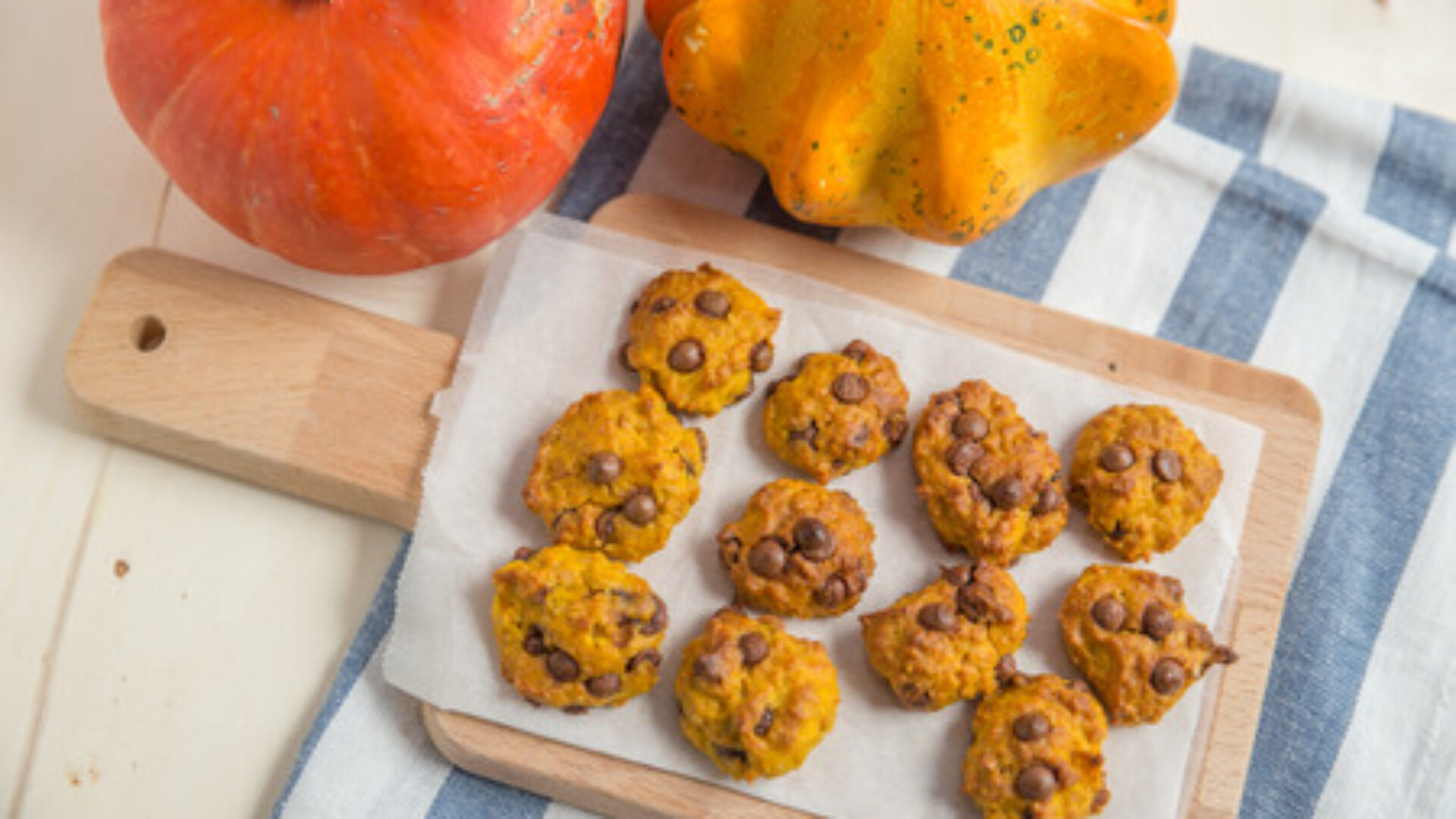 Pumpkin Chocolate Chip Cookies