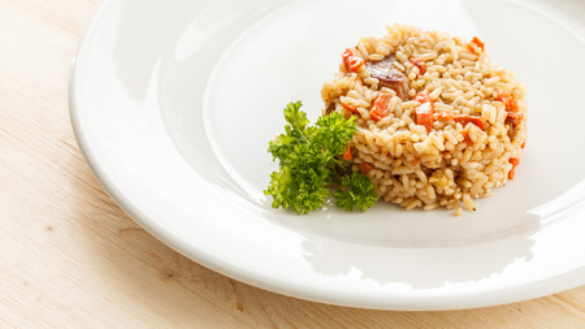 Brown Rice Salad with Crunchy Vegetables