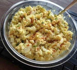 Read more about the article Cauliflower Egg Salad