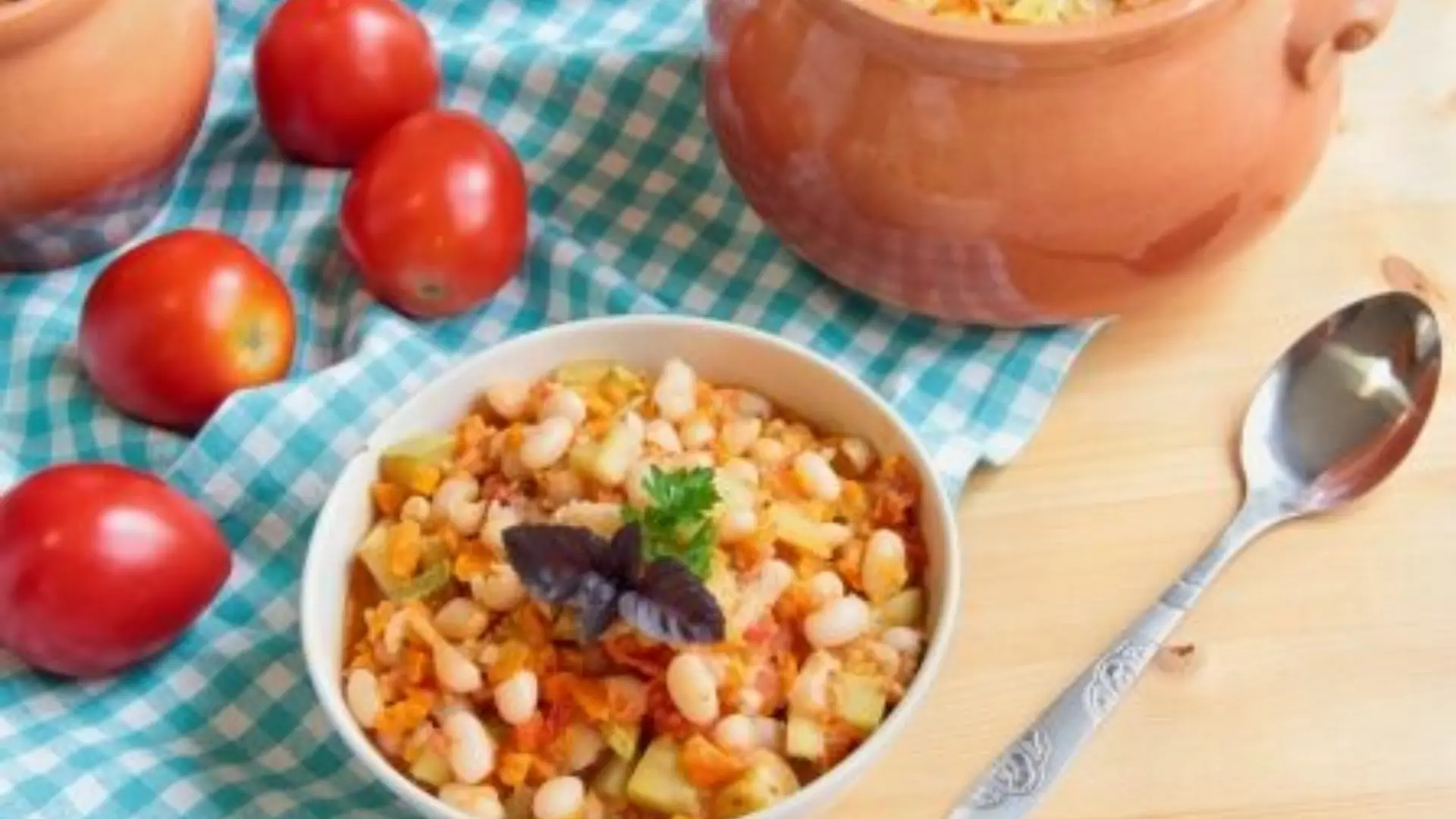 White Beans and Summer Squash Saute